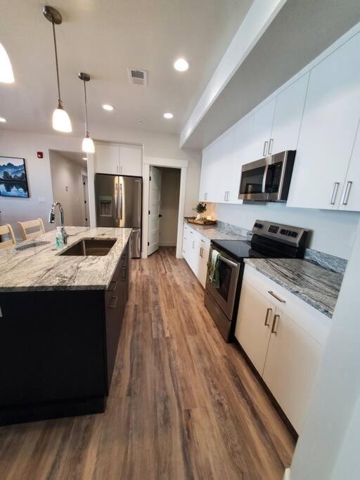 Monroe Mountain Suite - Castle Rock Condos Richfield Buitenkant foto
